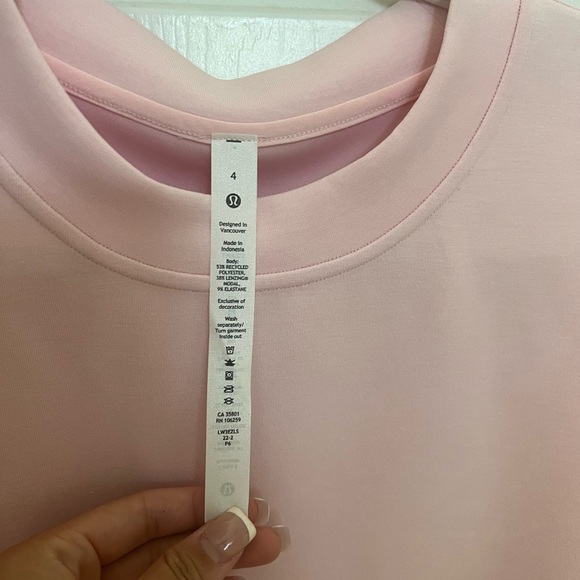 LULULEMON CROPPED SWEATSHIRT - Picture 3 of 3